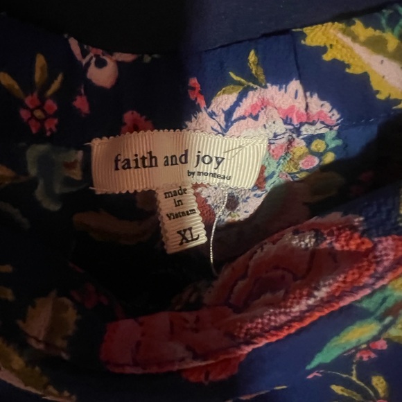 Faith and Joy Blue Sleeveless Ruffled Tie Front Blouse - Picture 3 of 3